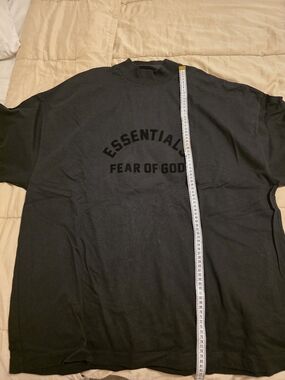 FEAR OF GOD - ESSENTIALS Mock Tee - LARGE ( and I mean large! ) - Black